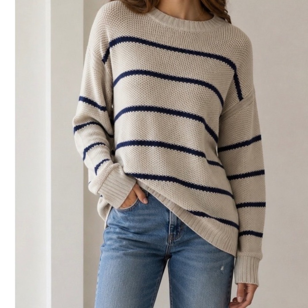 ANA A New Approach Striped Crew Neck Sweater Oatmeal Navy Blue Medium NWT